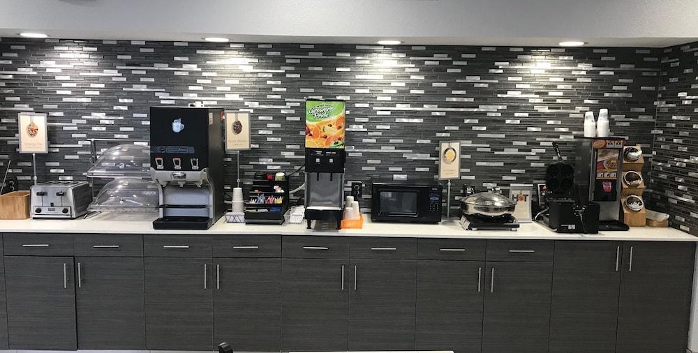 凯富套房酒店 利物浦 外观 照片